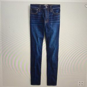 NWT Jcrew Curvy Toothpick Jean in Blue Shadow Wash